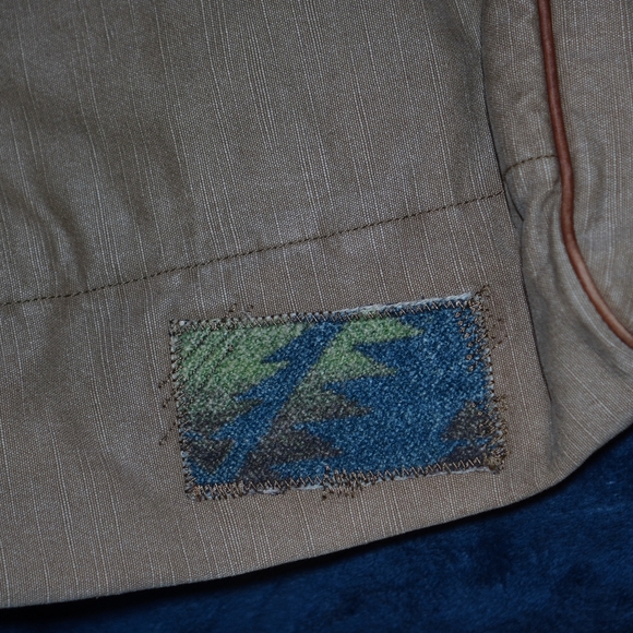 Ralph Lauren Aztech Messenger Bag - Picture 9 of 13